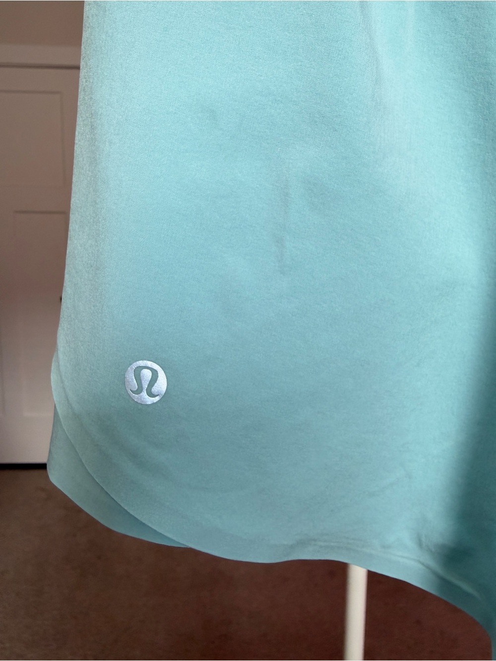 Lululemon Shake It Out High-Rise
Running Short 2.5" Size S - Picture 6 of 11